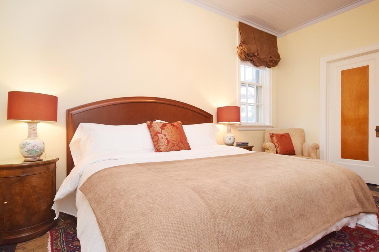 Manoir Chamberland (Adults Only) Hotel Montebello Exterior foto